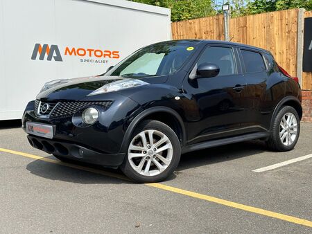 NISSAN JUKE 1.6 DIG-T Tekna CVT 4WD Euro 5 5dr